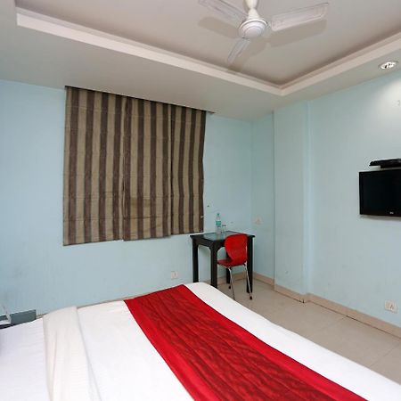 Oyo 6596 Hotel Flight Path Neu-Delhi Exterior foto